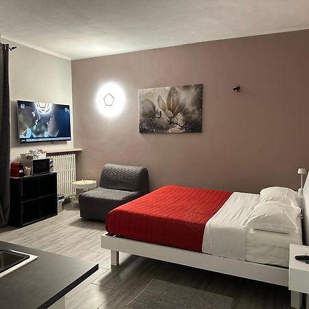 Locazione Turistica Girasole Bed & Breakfast Verona Bagian luar foto