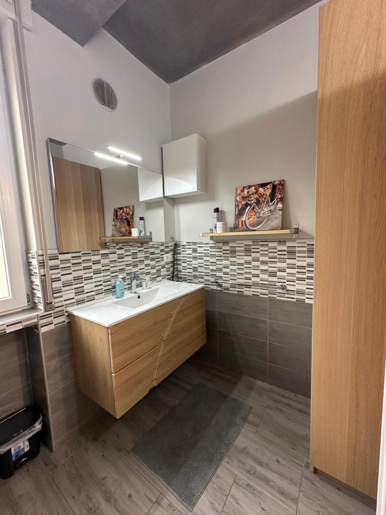 Locazione Turistica Girasole Bed & Breakfast Verona Bagian luar foto