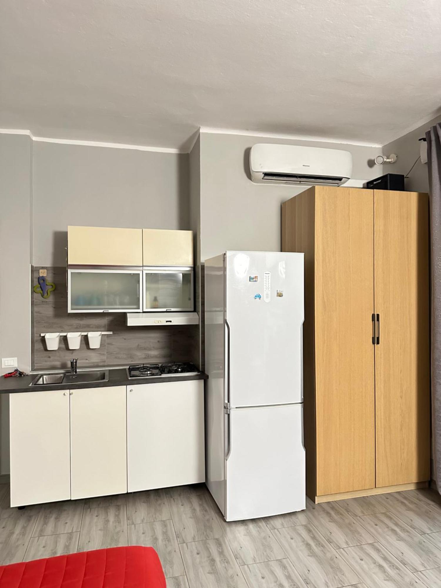 Locazione Turistica Girasole Bed & Breakfast Verona Bagian luar foto
